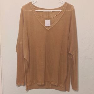Free People tan light weight  v neck top size xs